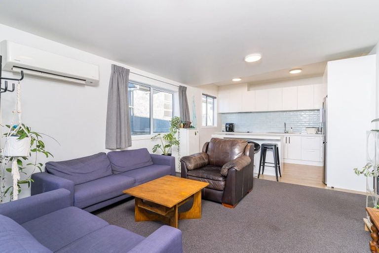 Photo of property in 113 Harbour Terrace, North Dunedin, Dunedin, 9016