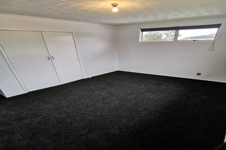 Photo of property in 18 Leaver Place, Weymouth, Auckland, 2103