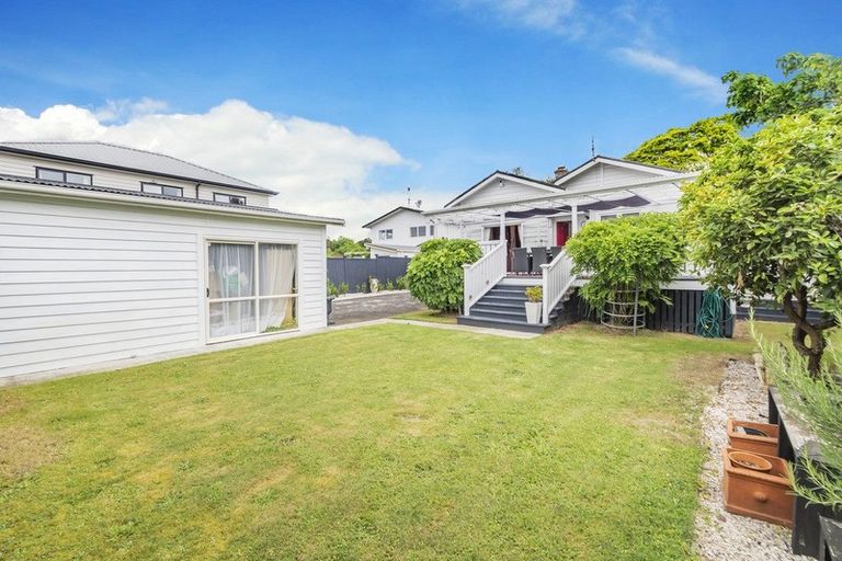 Photo of property in 57 Beach Road, Pahurehure, Papakura, 2113