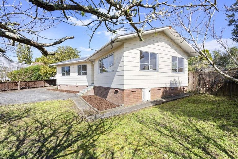 Photo of property in 412 West Coast Road, Glen Eden, Auckland, 0602