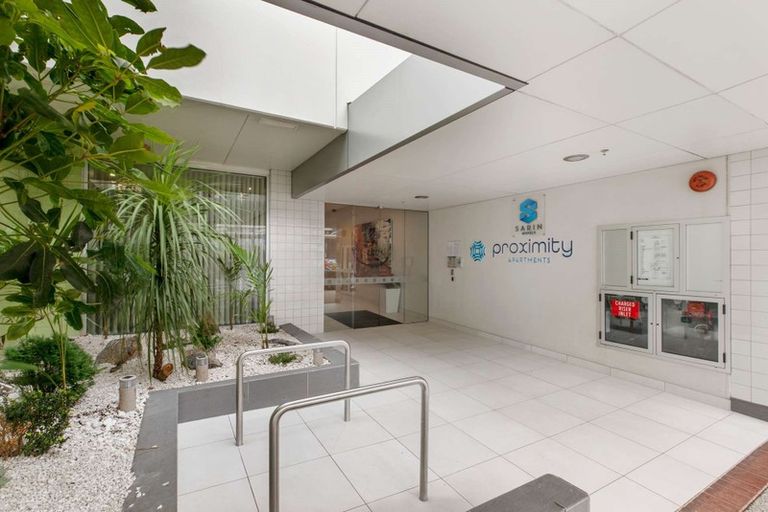 Photo of property in Proximity Apartments, 909/17 Osterley Way, Manukau, Auckland, 2104