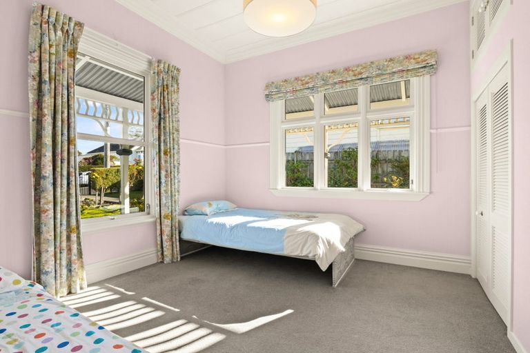 Photo of property in 43 Patrick Street, The Glen, Dunedin, 9011