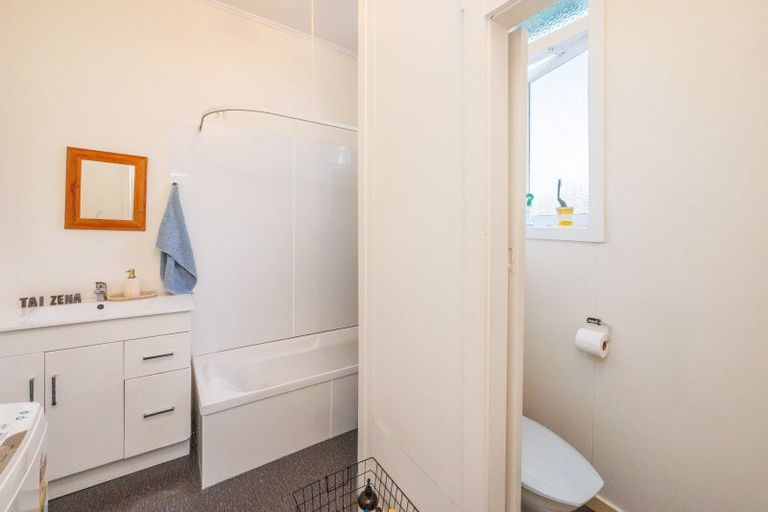 Photo of property in 285 Fitzherbert Avenue, West End, Palmerston North, 4410