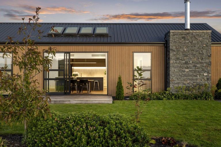 Photo of property in 163 Brookside Road, Rolleston, 7614