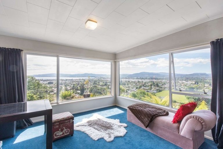 Photo of property in 29 Russell Crescent, Western Heights, Rotorua, 3015