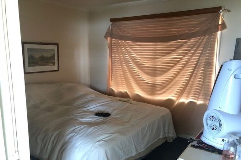 Photo of property in 2/1 Charles Street, Westshore, Napier, 4110