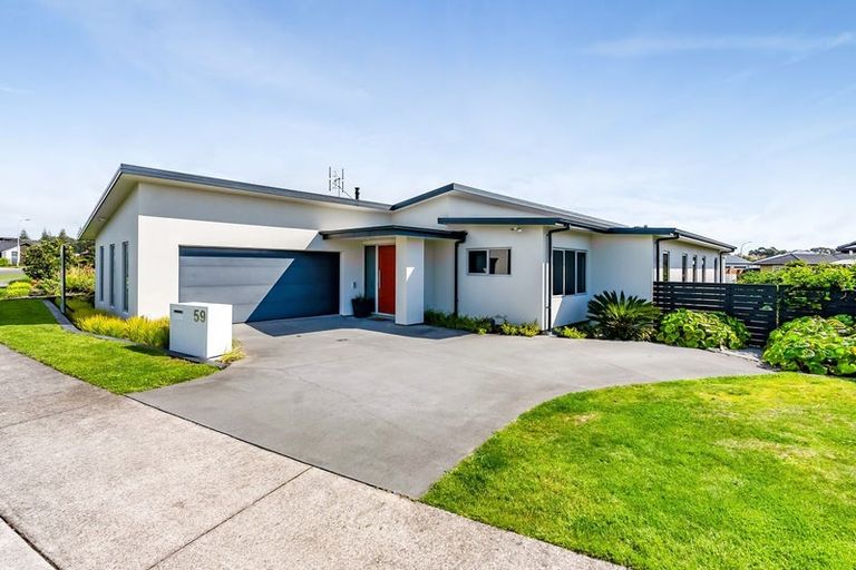 Photo of property in 59 Links Drive, Waiwhakaiho, New Plymouth, 4312