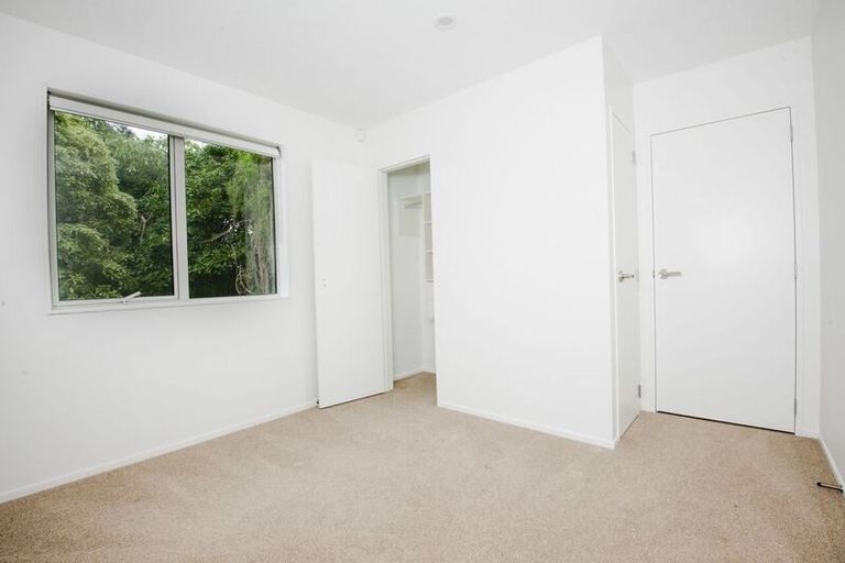 Photo of property in 3 Metric Place, Te Atatu South, Auckland, 0610