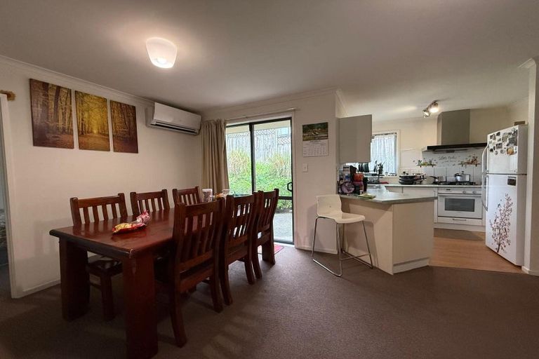Photo of property in 26 Cabeleigh Drive, Helensville, 0800