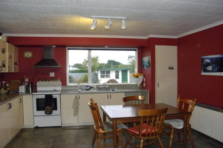 Photo of property in 57 Bryson Road, Otatara, Invercargill, 9879