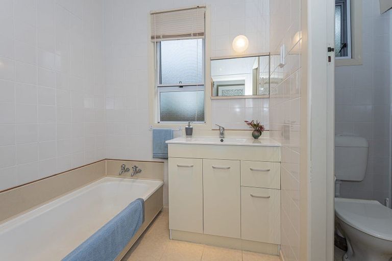 Photo of property in 13 Shortland Street, Regent, Whangarei, 0112