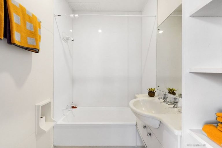 Photo of property in 65 Waitoa Road, Hataitai, Wellington, 6021