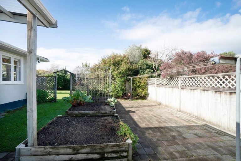 Photo of property in 8 Swansea Street, Hokowhitu, Palmerston North, 4410