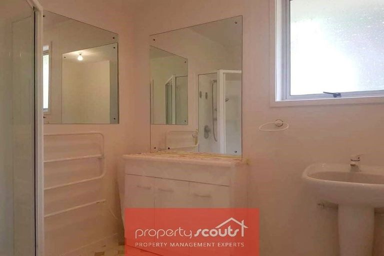 Photo of property in 43a Cumberland Street, Merrilands, New Plymouth, 4312