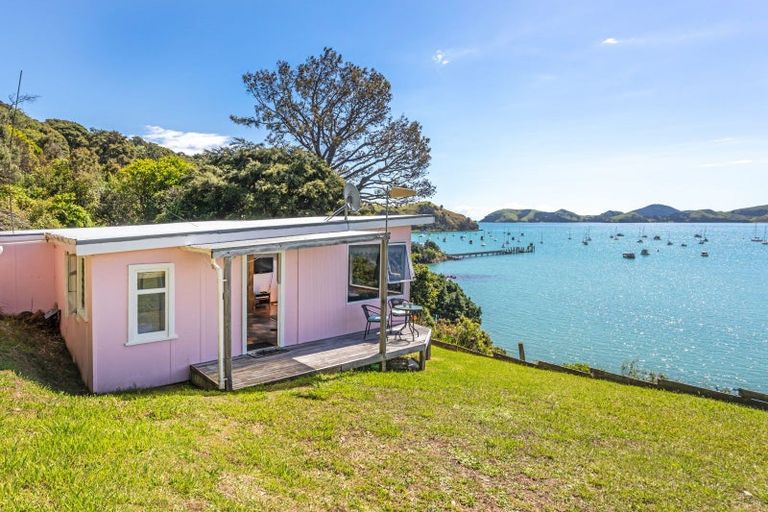 Photo of property in 345 Te Kouma Road, Te Kouma, Coromandel, 3581