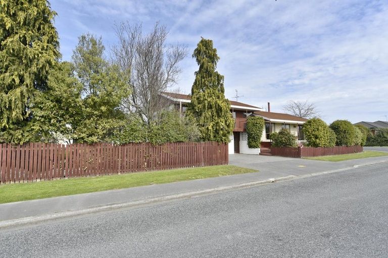 Photo of property in 64 Newnham Street, Rangiora, 7400