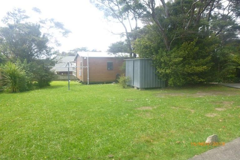 Photo of property in 1/81 Kaurilands Road, Titirangi, Auckland, 0604