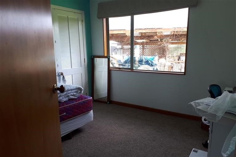 Photo of property in 10 Merewhira Road, Paremoremo, Albany, 0793