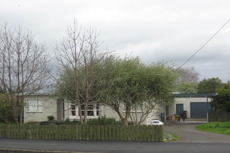 Photo of property in 312 High Street South, Carterton, 5713