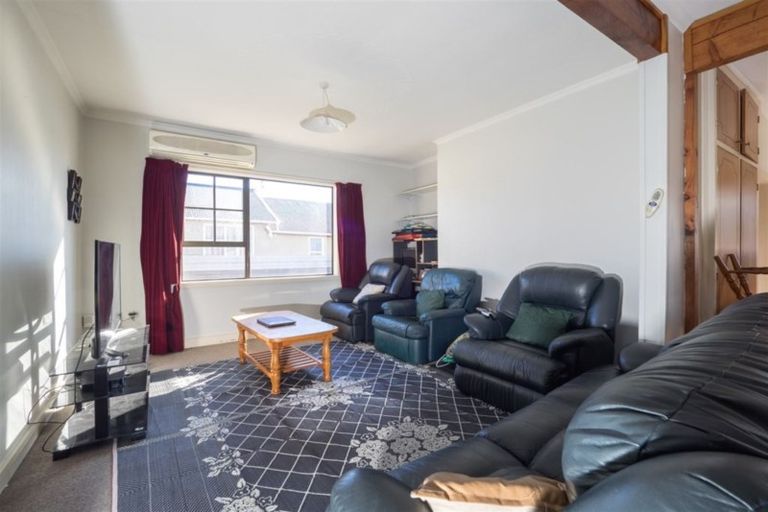 Photo of property in 75 Grey Street, Ashburton, 7700