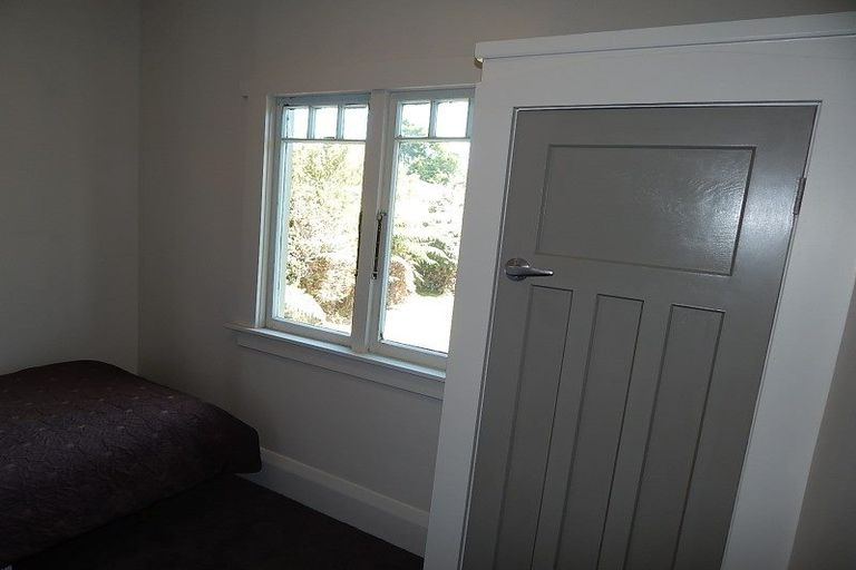 Photo of property in 36 Rintoul Street, Westport, 7825