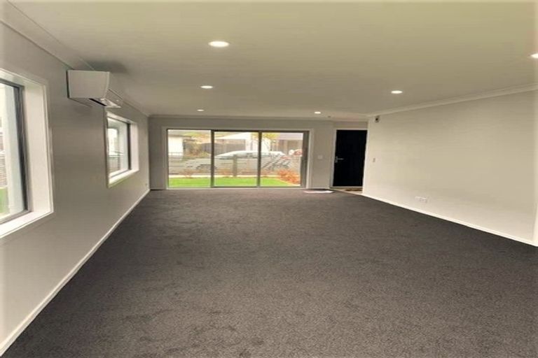 Photo of property in 11 Torea Place, Kenepuru, Porirua, 5022