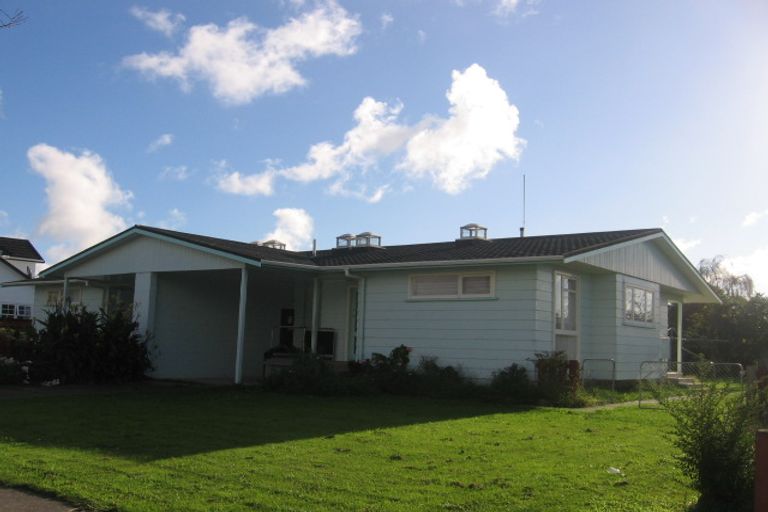 Photo of property in 74 Havelock Avenue, Westbrook, Palmerston North, 4412