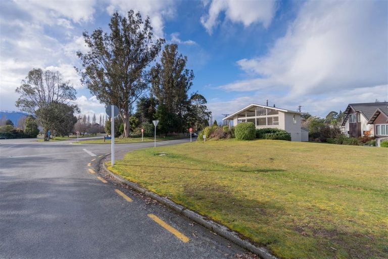 Photo of property in 164 Te Anau Terrace, Te Anau, 9600