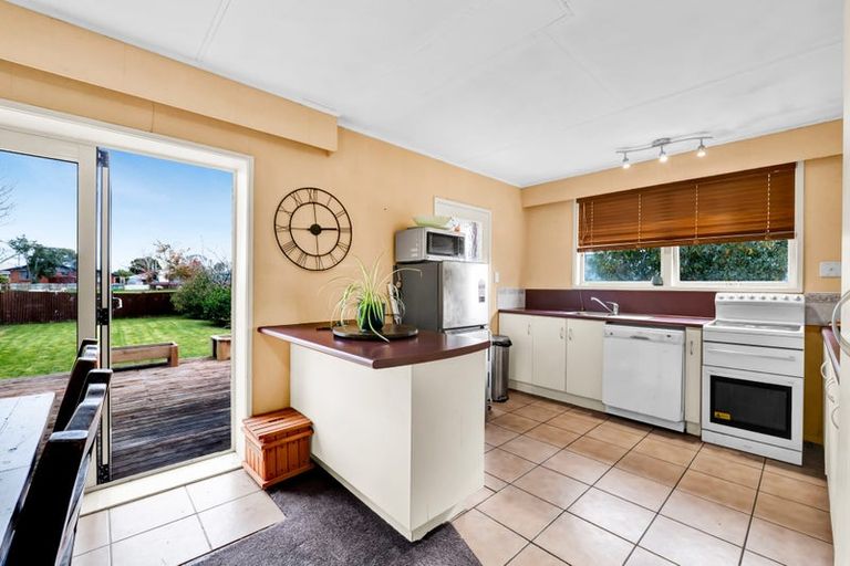 Photo of property in 103 High Street, Eltham, 4322