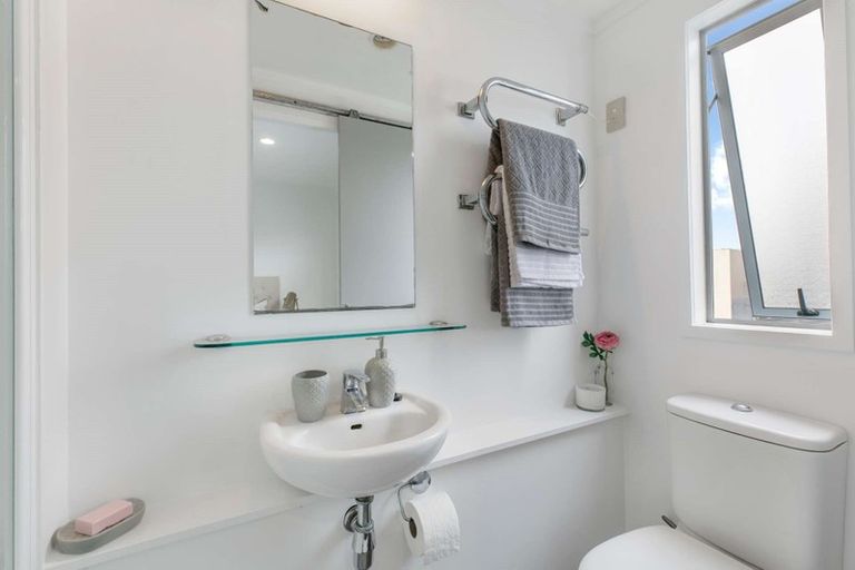 Photo of property in 16/3 Ngahura Street, Eden Terrace, Auckland, 1021