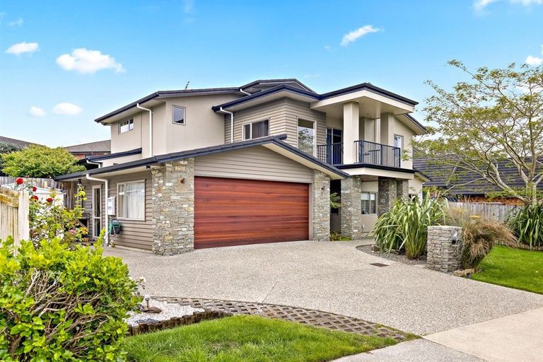 Photo of property in 3 Travis View Drive, Fairview Heights, Auckland, 0632