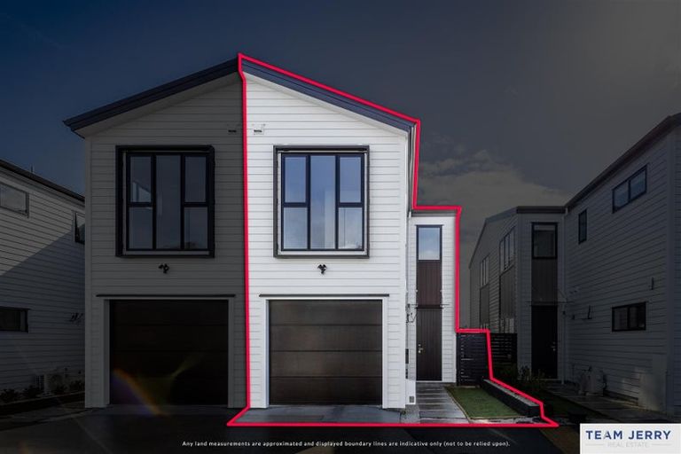 Photo of property in 51 Whare Kauri Road, Papakura, 2110