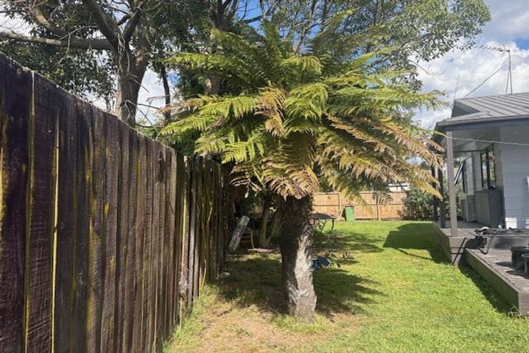 Photo of property in 48d Garland Drive, St Andrews, Hamilton, 3200