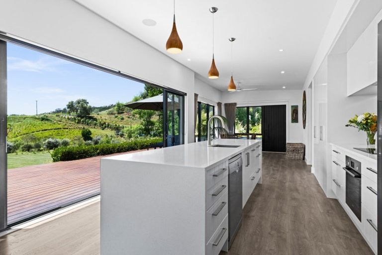 Photo of property in 157 Durham Drive, Havelock North, 4130