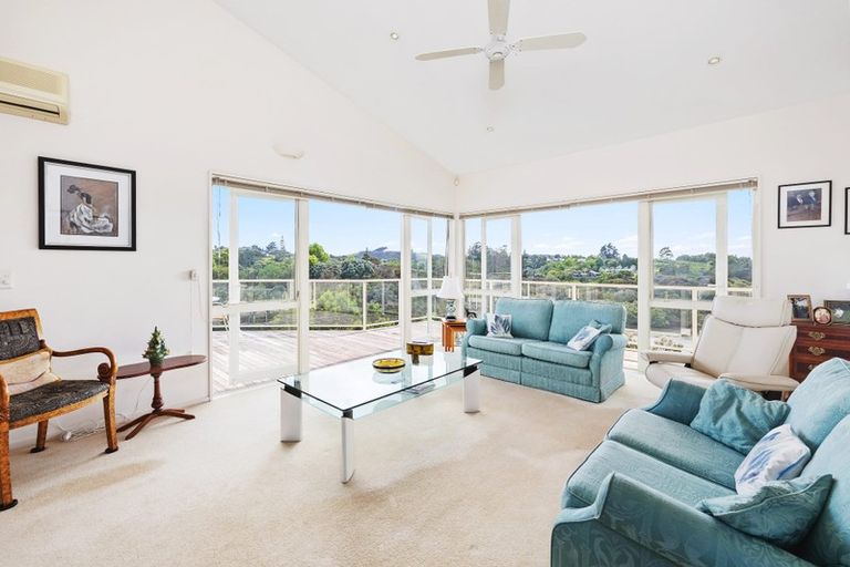 Photo of property in 54 Riverview Road, Kerikeri, 0230