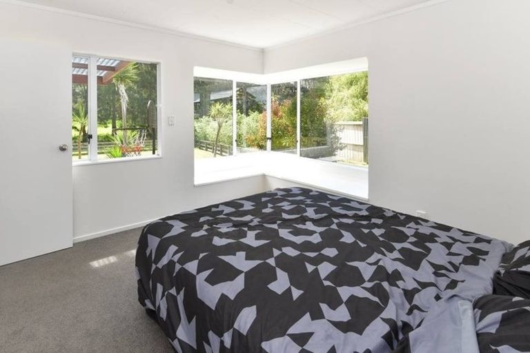 Photo of property in 1084 Kaipara Coast Highway, Kaukapakapa, 0873