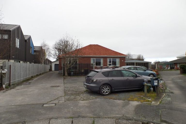 Photo of property in 13 Broadbent Street, Riccarton, Christchurch, 8041