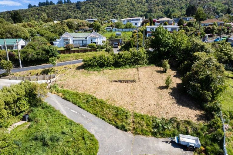 Photo of property in 14 Junction Road, Ravensbourne, Dunedin, 9022