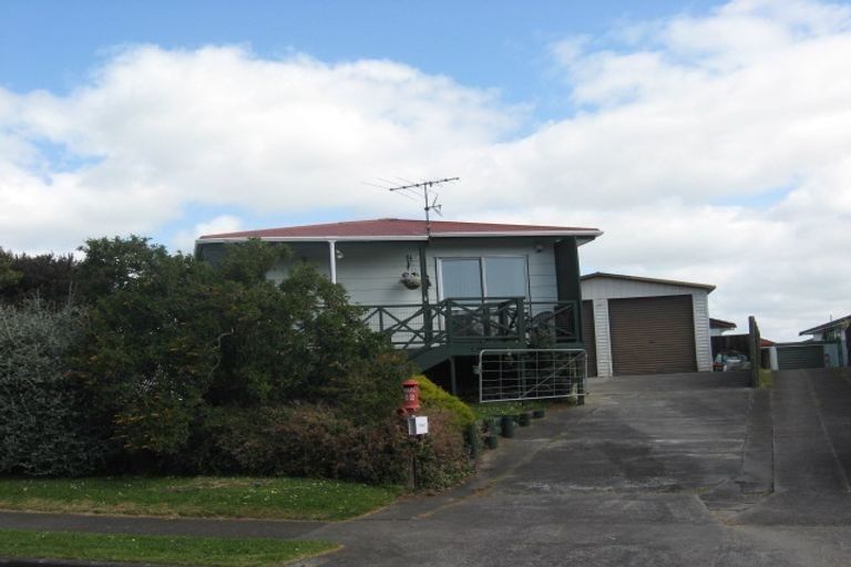 Photo of property in 22 Burundi Avenue, Clendon Park, Auckland, 2103