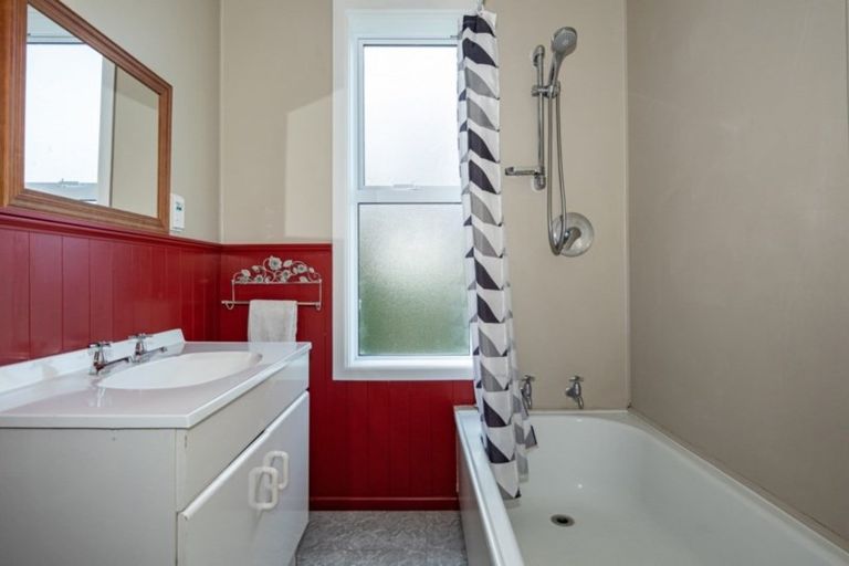 Photo of property in 43 Regent Street, Fairlie, 7925