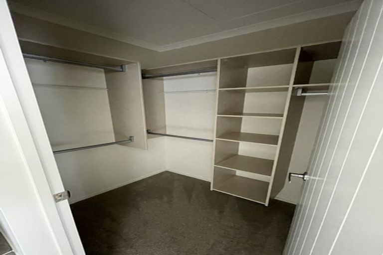 Photo of property in 35 Kuhanui Drive, Karaka, Papakura, 2113