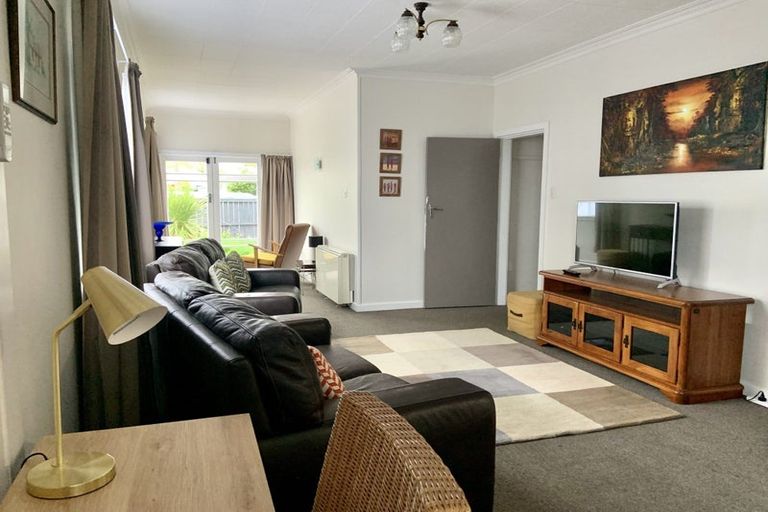 Photo of property in 16 Deyell Crescent, Sydenham, Christchurch, 8023