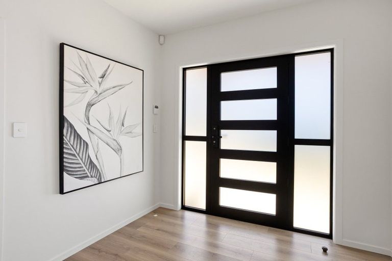 Photo of property in 32 Pulham Crescent, Queenwood, Hamilton, 3210