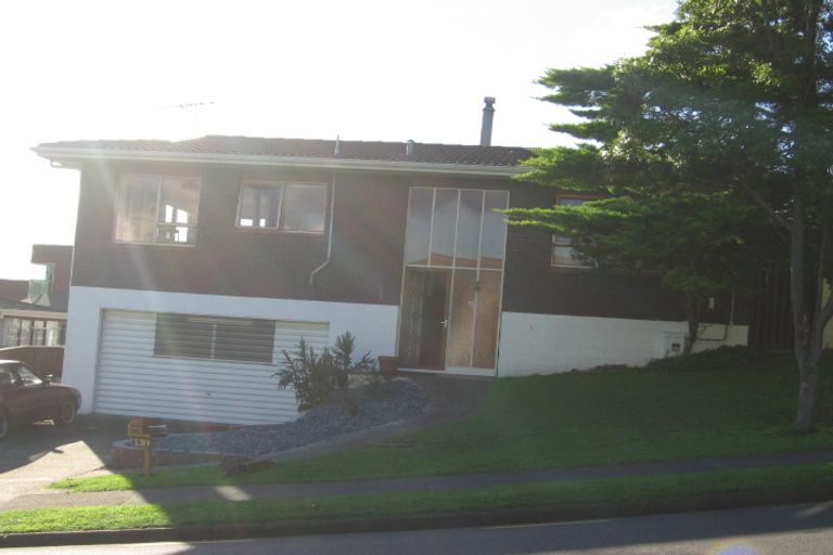 Photo of property in 1/89 Takutai Avenue, Half Moon Bay, Auckland, 2012