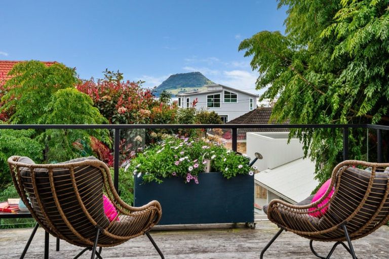 Photo of property in 28 Seaview Road, Otumoetai, Tauranga, 3110