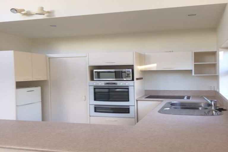 Photo of property in 144d Karori Road, Karori, Wellington, 6012