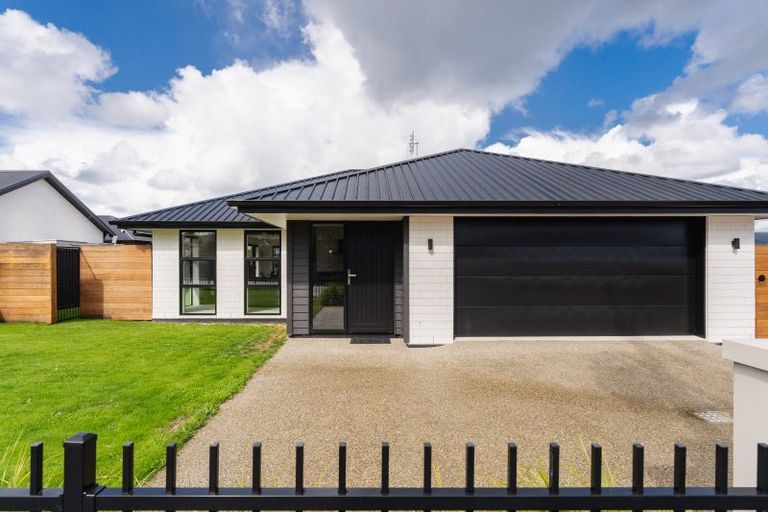 Photo of property in 180 Factory Road, Mosgiel, 9024