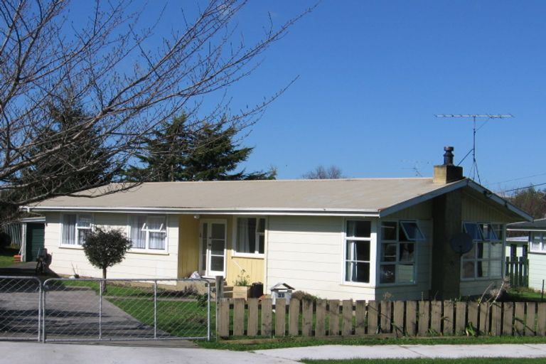 Photo of property in 36 Watt Street, Featherston, 5710