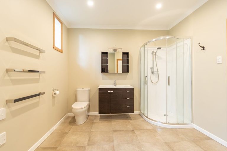 Photo of property in 24 Aroha Street, Takaro, Palmerston North, 4410