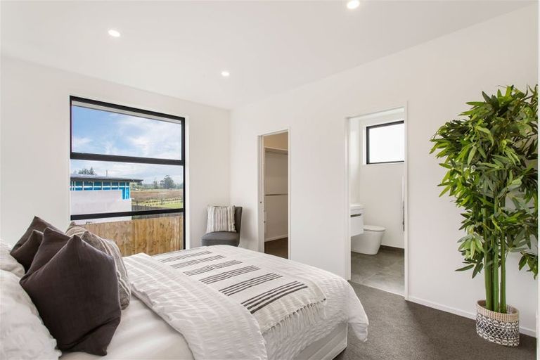 Photo of property in 4 Barnfields Close, Halswell, Christchurch, 8025